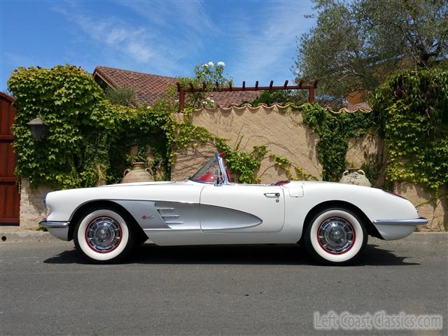 1959-corvette-convertible-c1-011.jpg