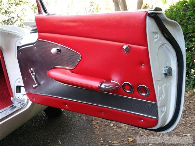 1959-corvette-convertible-c1-129.jpg