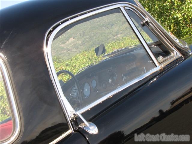 1959-mga-coupe-059.jpg