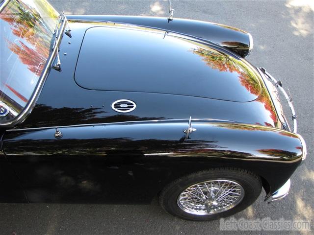 1959-mga-coupe-082.jpg