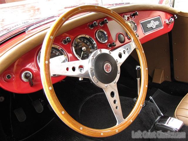 1959-mga-roadster-098.jpg