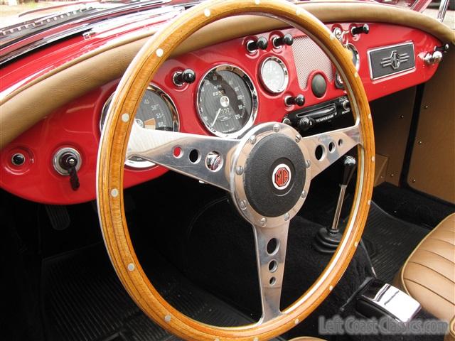 1959-mga-roadster-099.jpg
