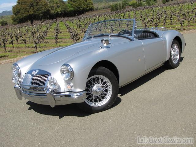 1959-mga-roadster-013.jpg