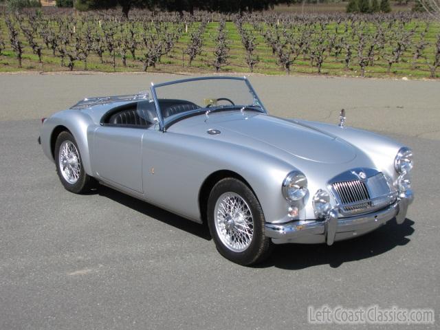 1959-mga-roadster-074.jpg