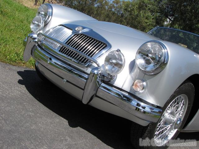 1959-mga-roadster-094.jpg