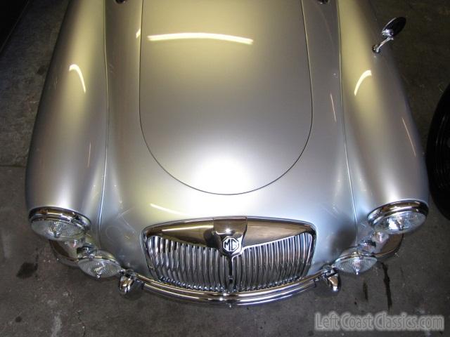 1959-mga-roadster-154.jpg