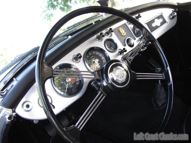 1959-mga-roadster-172.jpg