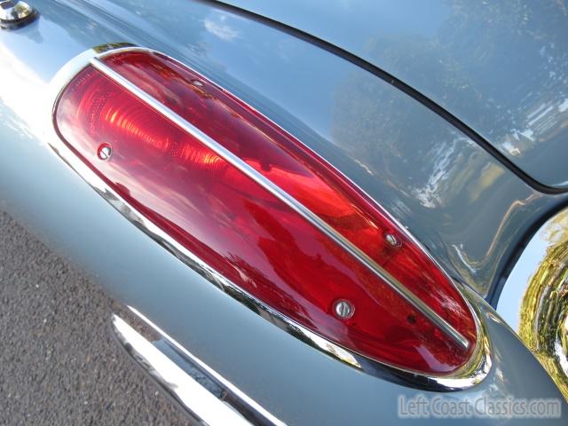 1960-chevrolet-corvette-c1-066.jpg