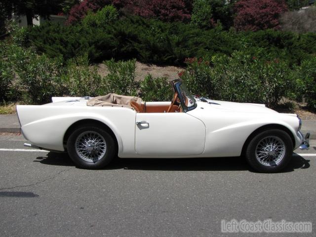 1960-daimler-dart-sp250-046.jpg