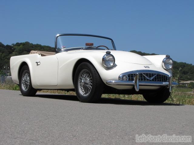 1960-daimler-dart-sp250-048.jpg