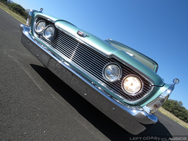 1960-ford-fairlane-500-058.jpg