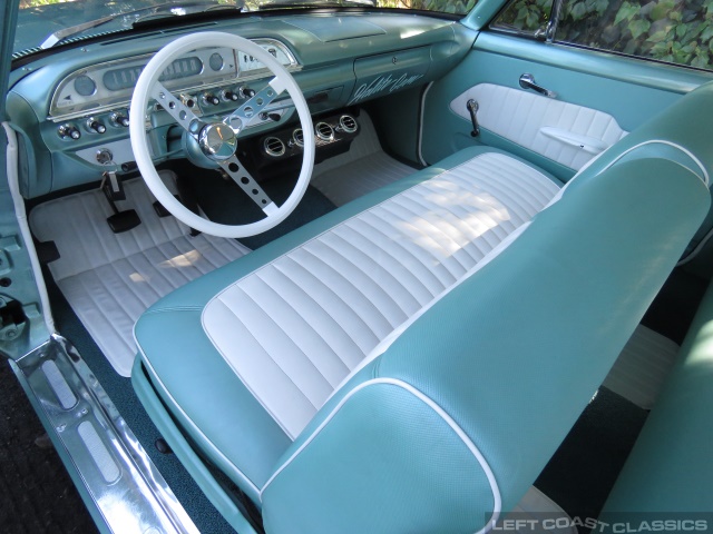 1960-ford-fairlane-500-142.jpg