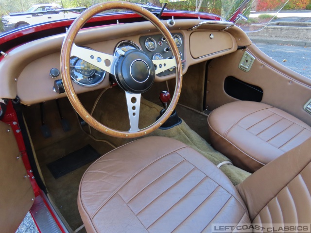 1960-triumph-tr3-111.jpg