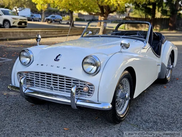 1960 Triumph TR3A Roadster Slide Show