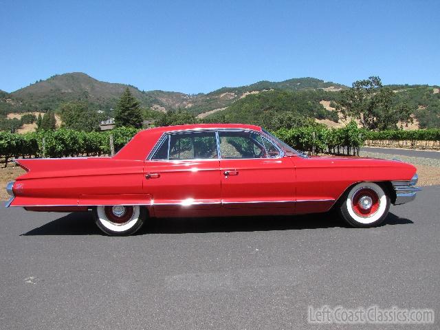 1961-cadillac-fleetwood-206.jpg