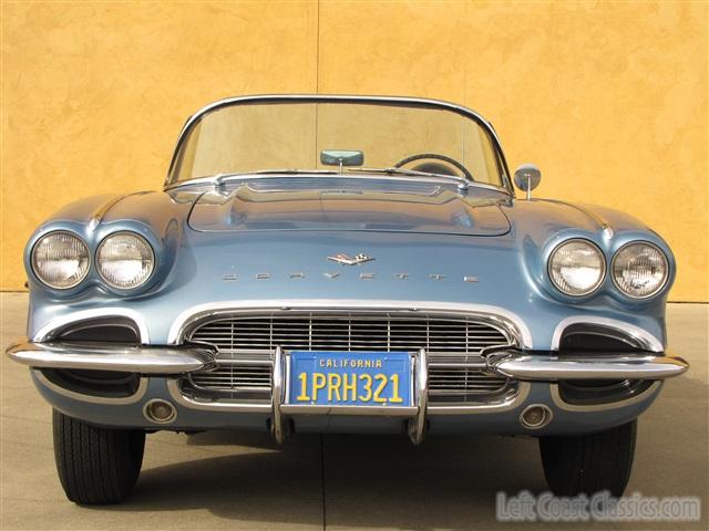 1961-corvette-convertible-005.jpg