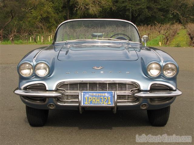 1961-corvette-convertible-007.jpg