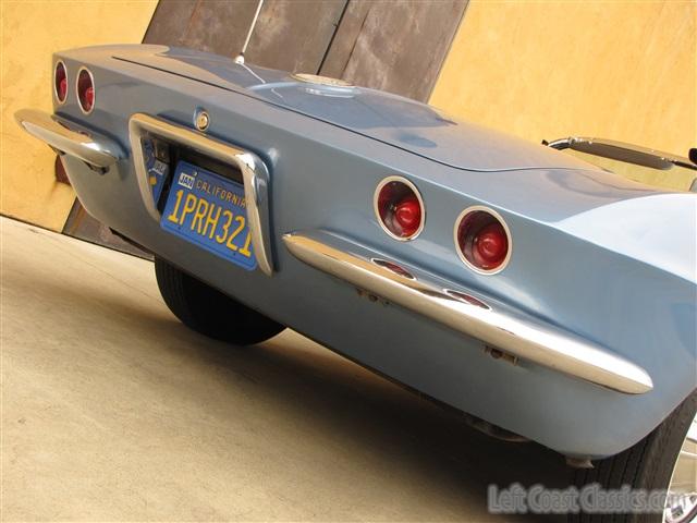 1961-corvette-convertible-037.jpg