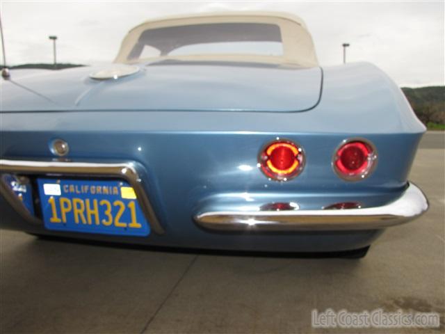 1961-corvette-convertible-066.jpg