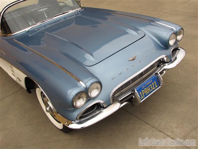 1961-corvette-convertible-098.jpg
