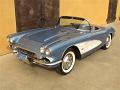 1961-corvette-convertible-010