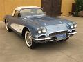 1961-corvette-convertible-026