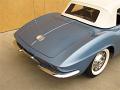 1961-corvette-convertible-091