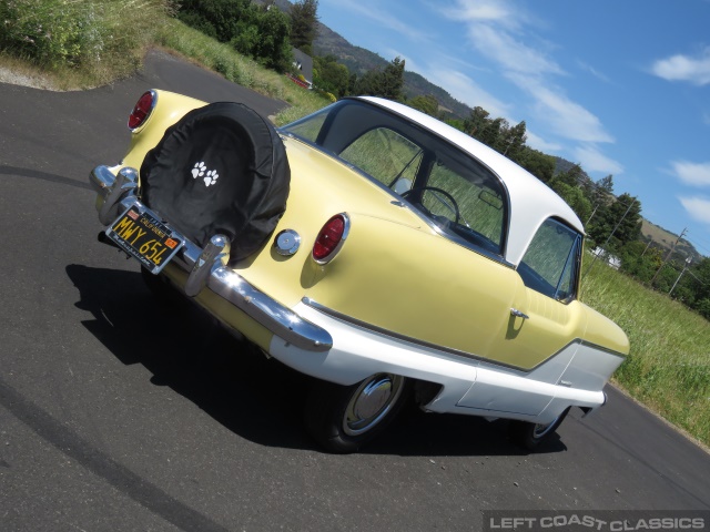 1961-nash-metropolitan-coupe-016.jpg