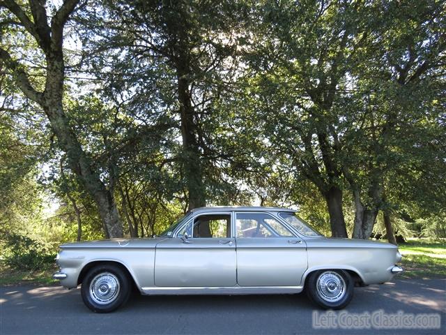 1962-chevrolet-corvair-013.jpg