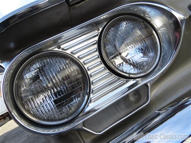 1962-chevrolet-corvair-049.jpg