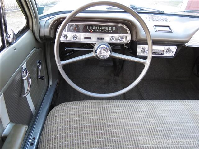 1962-chevrolet-corvair-111.jpg