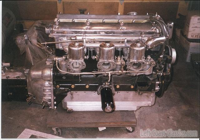 1962-jaguar-xke-restoration-027.jpg