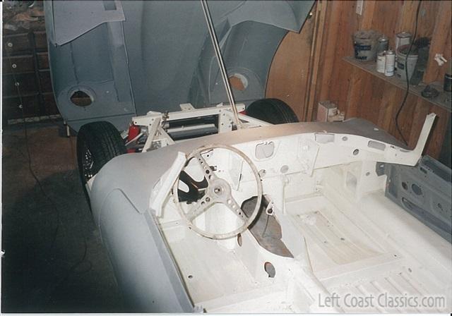 1962-jaguar-xke-restoration-031.jpg