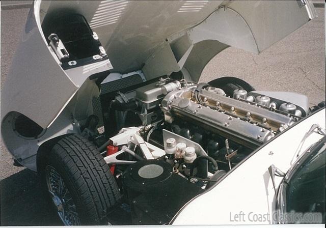 1962-jaguar-xke-restoration-047.jpg