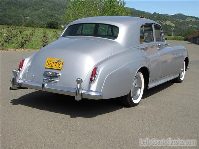 1962-rolls-royce-silver-cloud-028.jpg