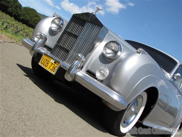 1962-rolls-royce-silver-cloud-061.jpg