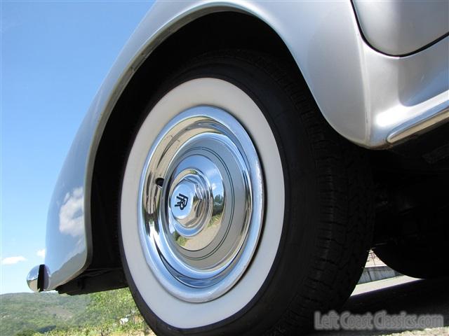 1962-rolls-royce-silver-cloud-063.jpg