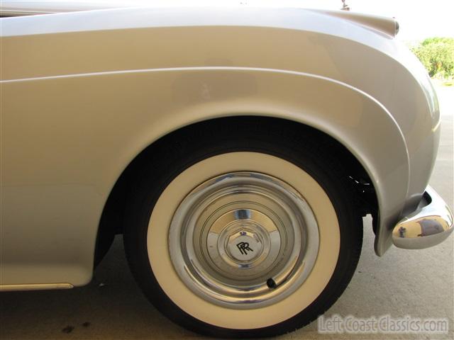 1962-rolls-royce-silver-cloud-081.jpg