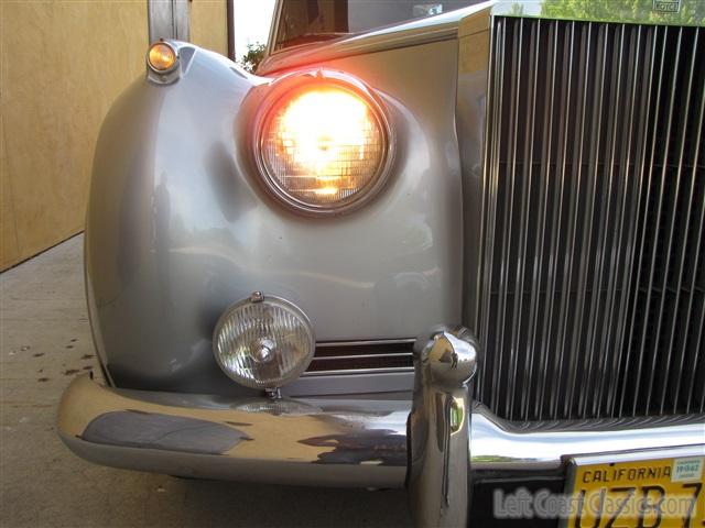 1962-rolls-royce-silver-cloud-082.jpg