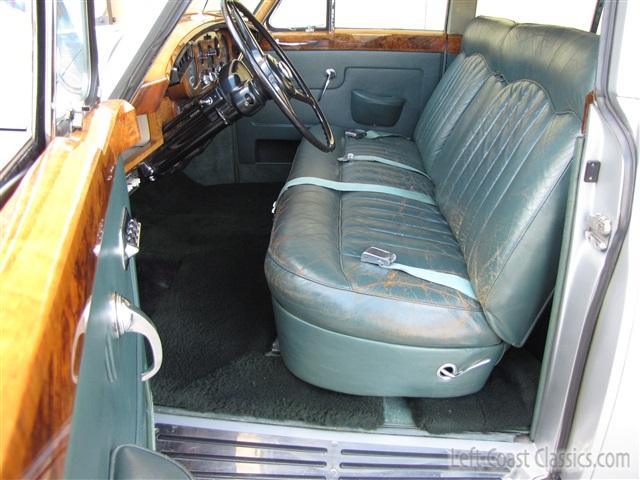 1962-rolls-royce-silver-cloud-092.jpg