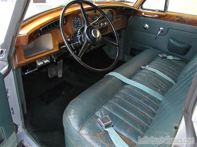 1962-rolls-royce-silver-cloud-094.jpg