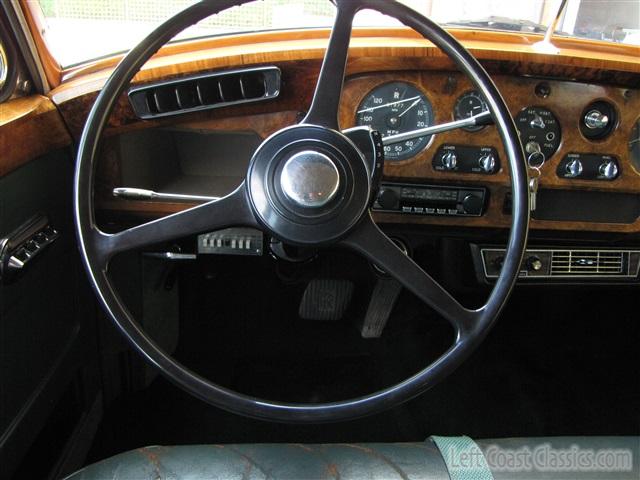 1962-rolls-royce-silver-cloud-099.jpg
