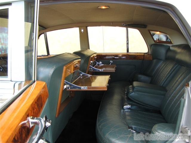 1962-rolls-royce-silver-cloud-108.jpg