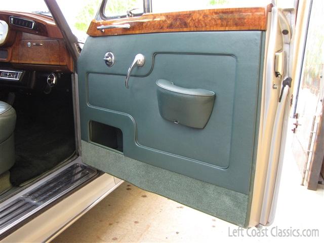 1962-rolls-royce-silver-cloud-124.jpg
