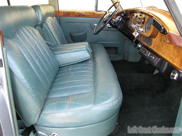 1962-rolls-royce-silver-cloud-132.jpg