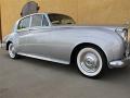 1962-rolls-royce-silver-cloud-040