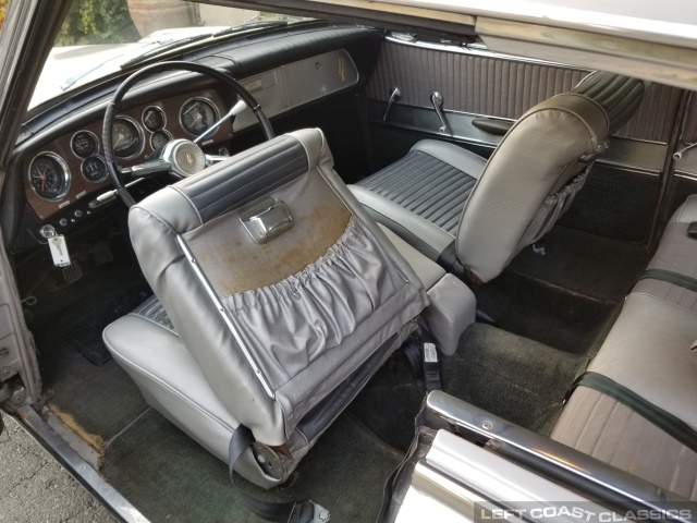 1962-studebaker-gran-turismo-hawk-093.jpg