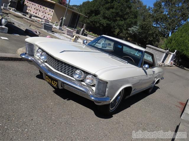 1963-buick-riviera-010.jpg