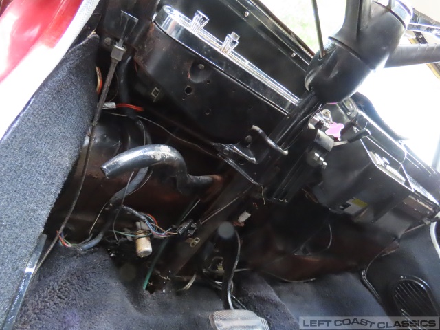 1963-corvair-monza-900-coupe-102.jpg