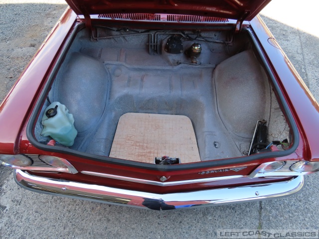 1963-corvair-monza-900-coupe-119.jpg